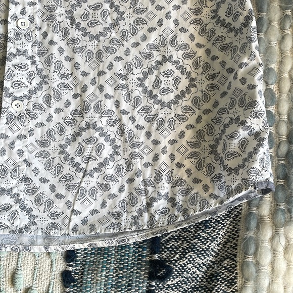 Express Soft Wash Paisley-Print Cotton Button down Shirt - Large - Picture 3 of 6